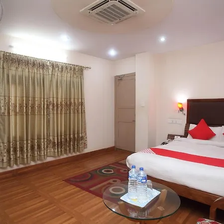 Oyo 703 Namaste Nepal Hotel 3*