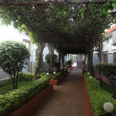 Hotel Oyo 703 Namaste Nepal Surkhet
