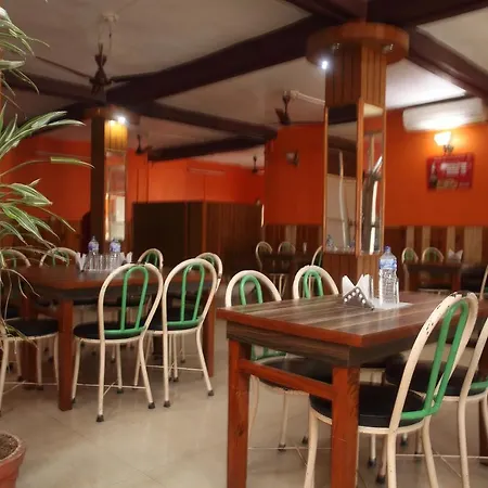 Oyo 703 Namaste Nepal 3* Surkhet