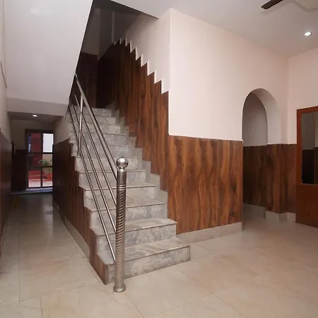Hotel Oyo 703 Namaste Nepal Surkhet