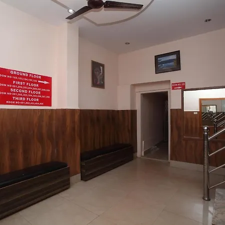 Oyo 703 Namaste Nepal Hotel